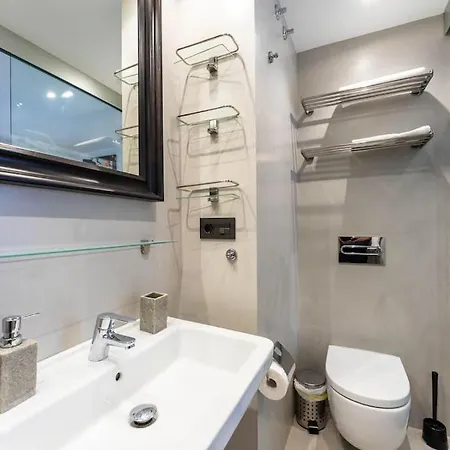 Apartamento Atico Deluxe Monaco 139 *